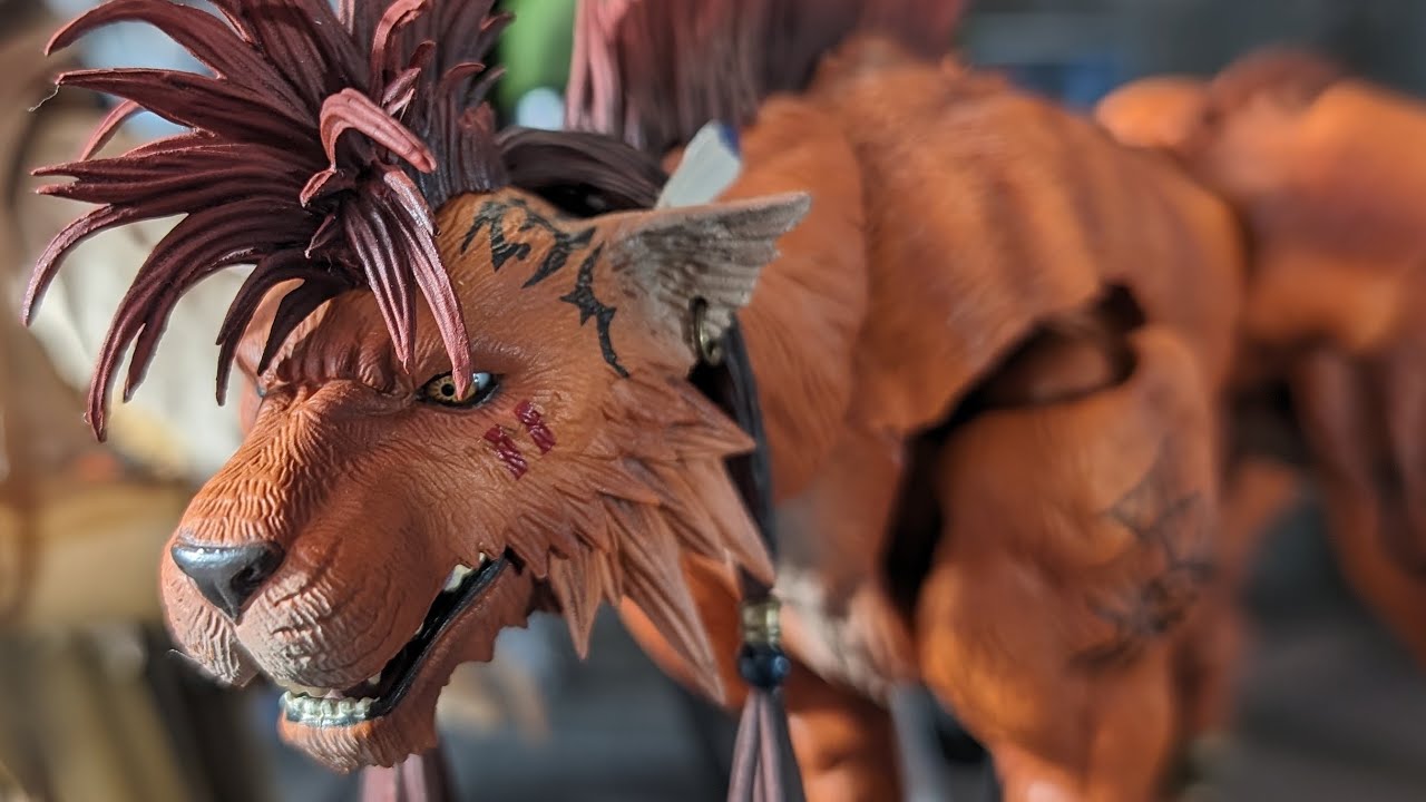 Red XIII (13) Final Fantasy 7 Remake Play Arts Kai Figure Review