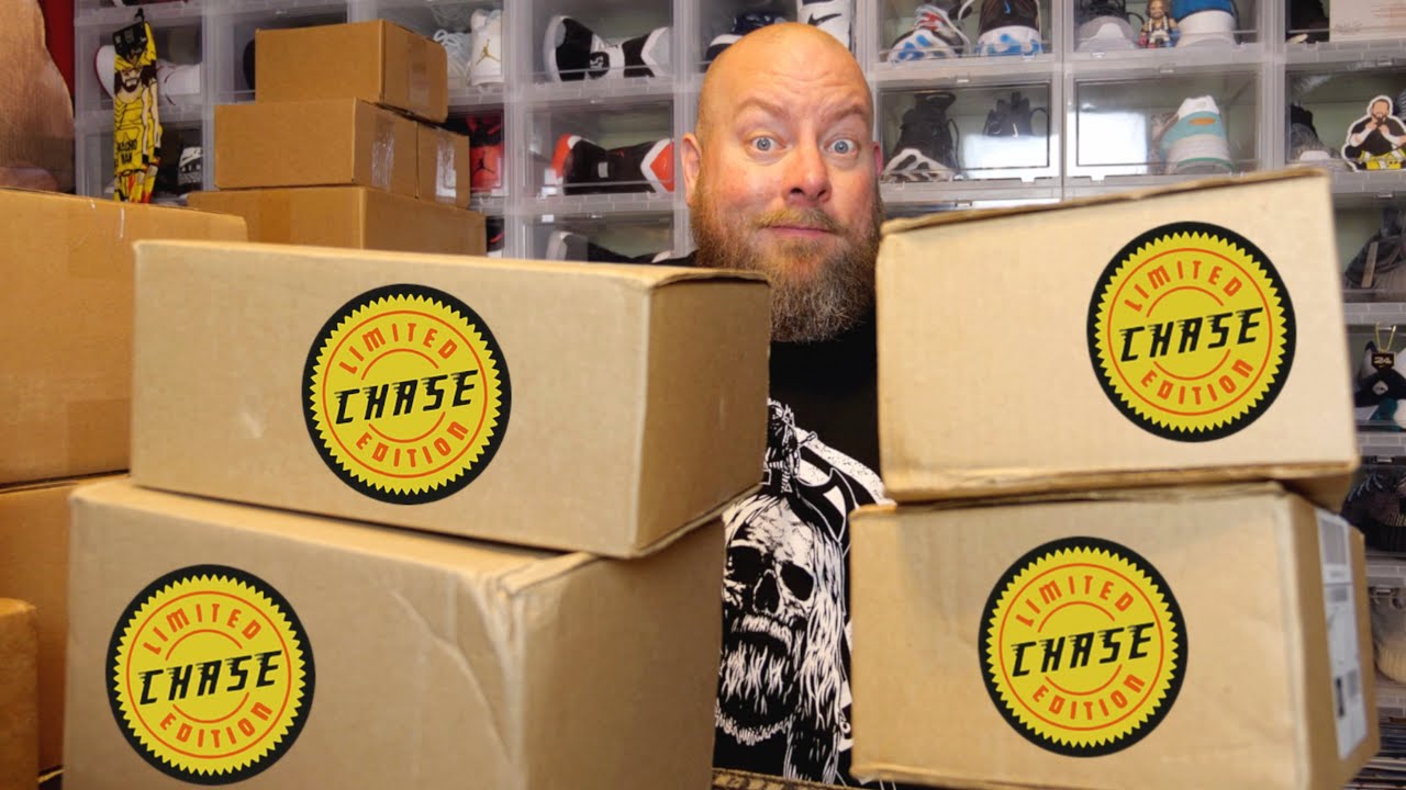 Opening 4 cases of Funko Pops trying to find ALL the Chase Pop Variations