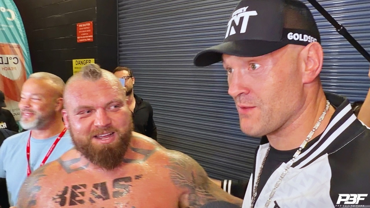 TYSON FURY EMBRACES AND CONGRATULATES EDDIE HALL AFTER DEFEAT TO TOMMY FURY