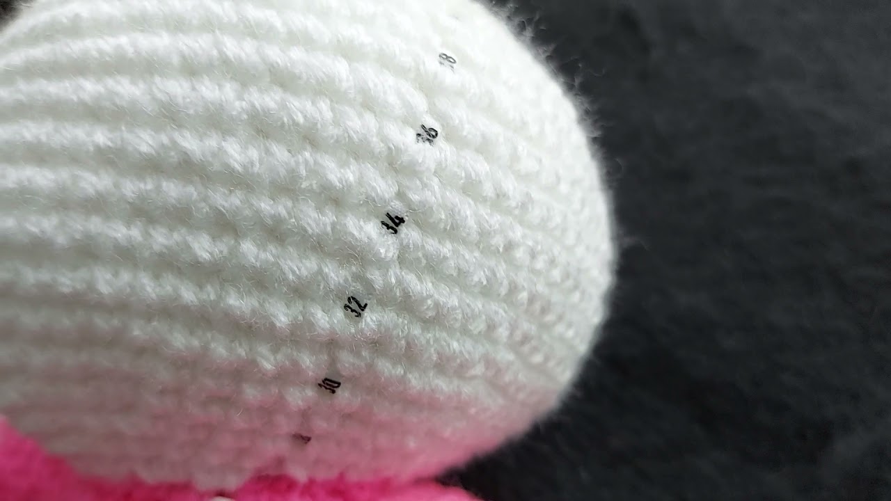Row Counter Crochet - Hello Kitty Amigurumi with Accurow