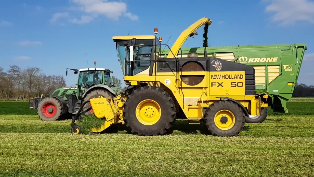 NEW Holland FX 450 im ersten Testeinsatz