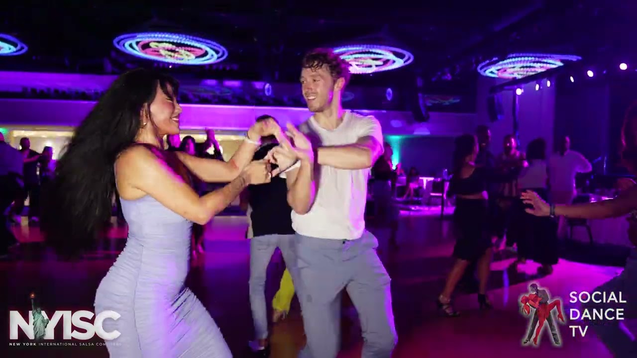 Gia & Bram Wildevuur - Salsa social dancing | New York International Salsa Congress 2023