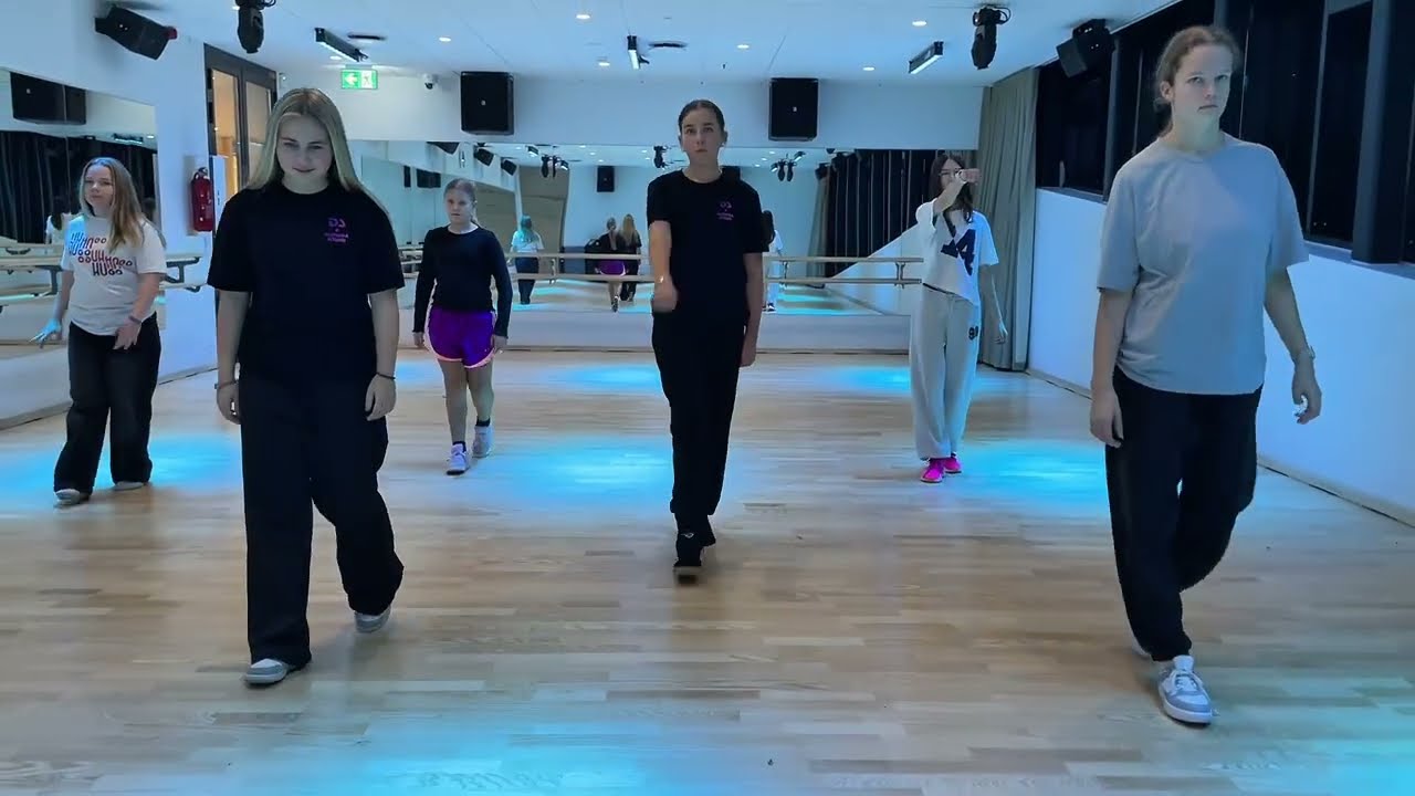 Saku hip-hop  | DANCEDA STUDIO