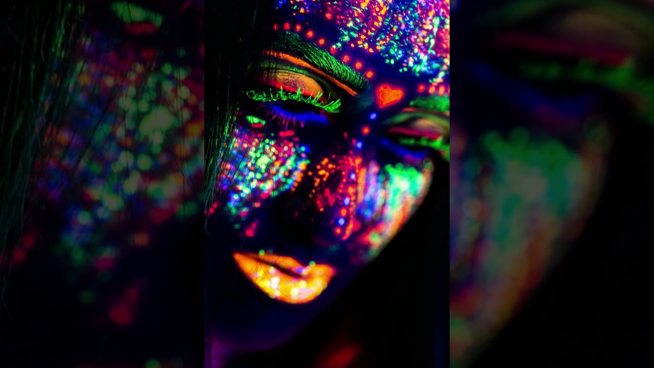 Lovely Lady in Neon #80ssynthwave #edm #synthwave #futuresynth #dancemusic