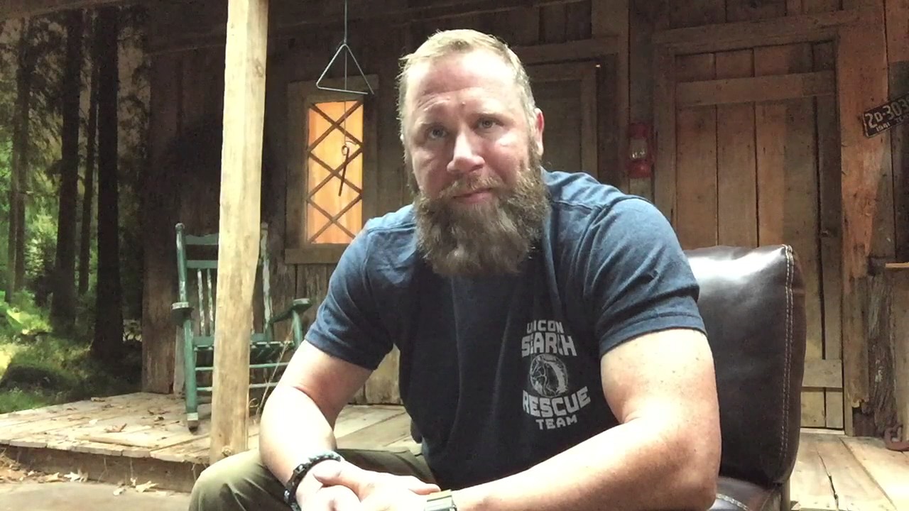 #AskEJShow Episode 039: Big Hands Handguns, Shooting From A Car & The Best Skill For A Gunfight