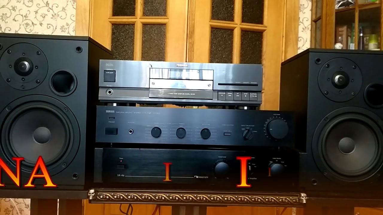 NAKAMICHI IA 4S vs YAMAHA AX 300