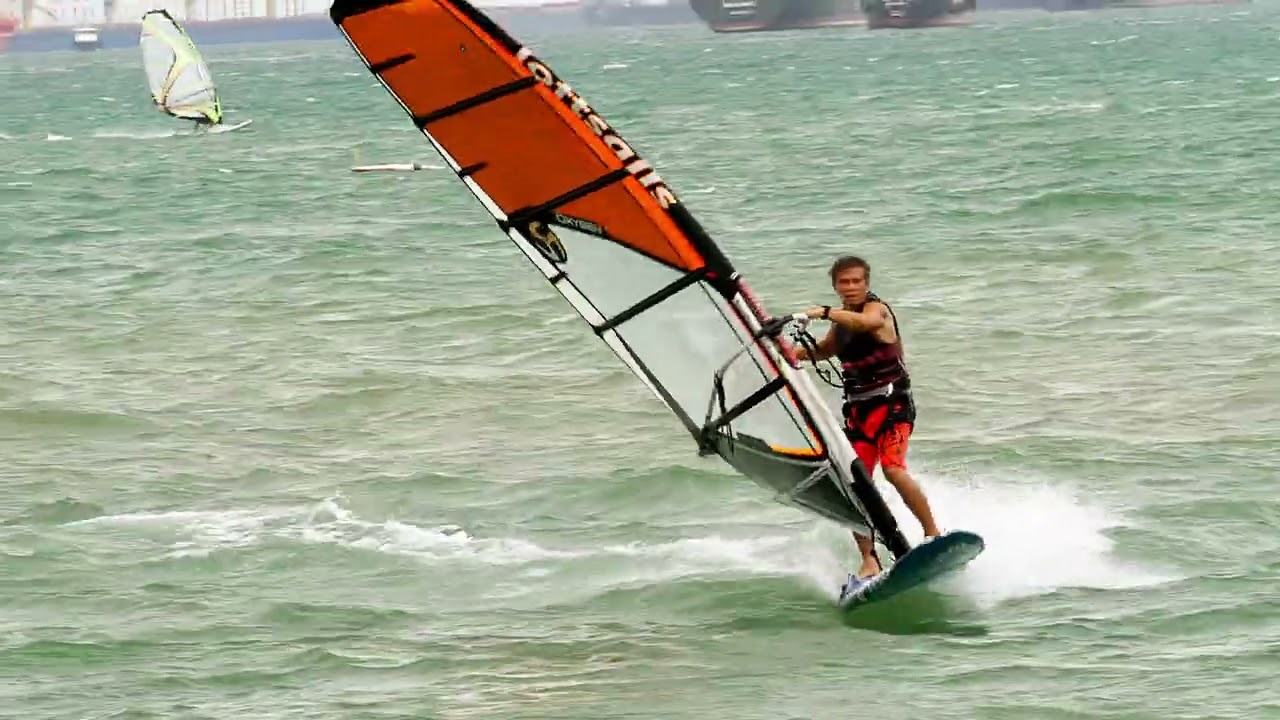 Windsurfing Singapore - 19 Aug 2023