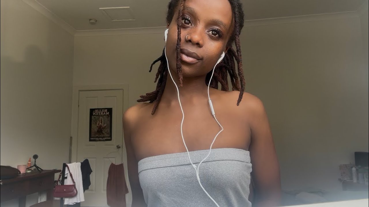 ASMR| TINGLY MOUTH SOUNDS (fast and aggressive)