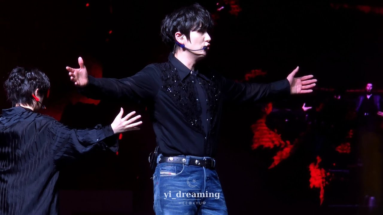 SUPERMAN - 260111 SUPER JUNIOR SS10 in Macau DAY3