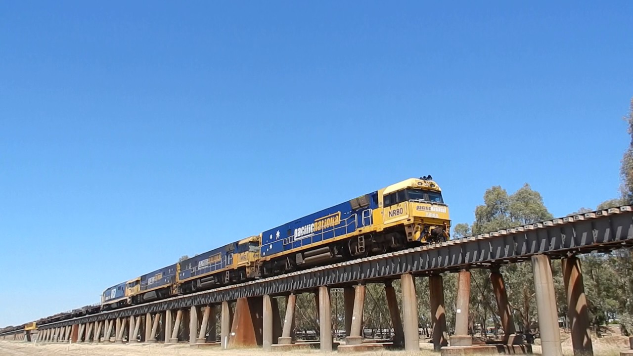 Junee Trains NR80, NR53, NR87 & 8157 WITH 7mw2