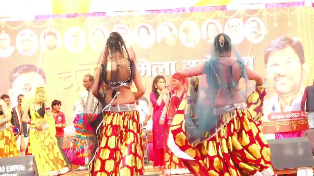 Desi rai #देवी देवता पूजन दो सैया तुम्हें चैन पड़त काय नैया #चकेरी मेला #गायक माहीपाल ठाकुर#लोकगीत 
