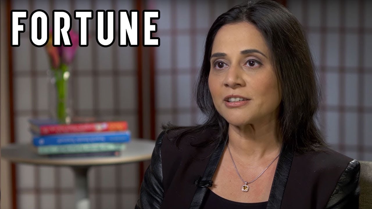Beyond Curious CEO | How to Successfully Reinvent Your Company Into a Digital Business