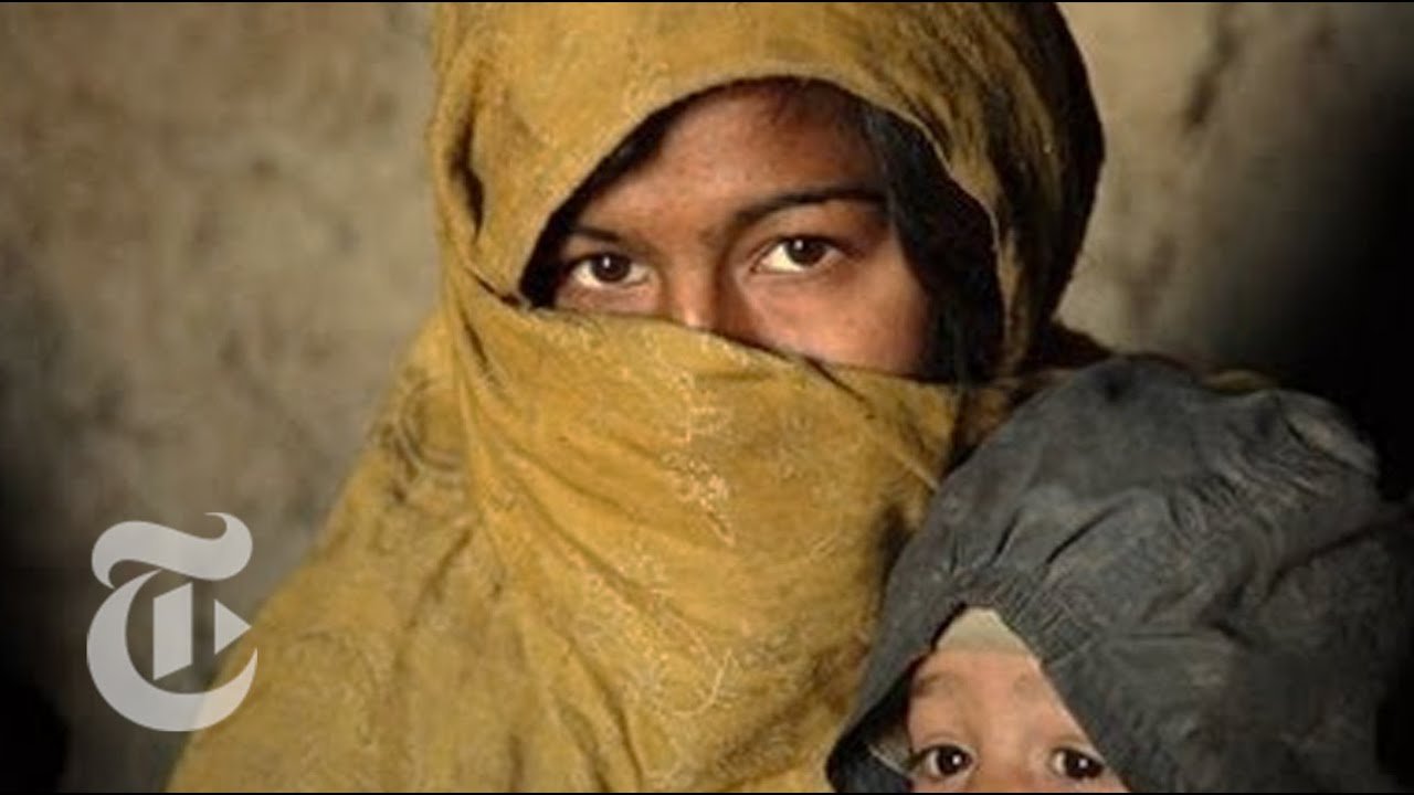 In Afghanistan, Deadly Cold Returns: Winter Threatens Refugees in Kabul | The New York Times