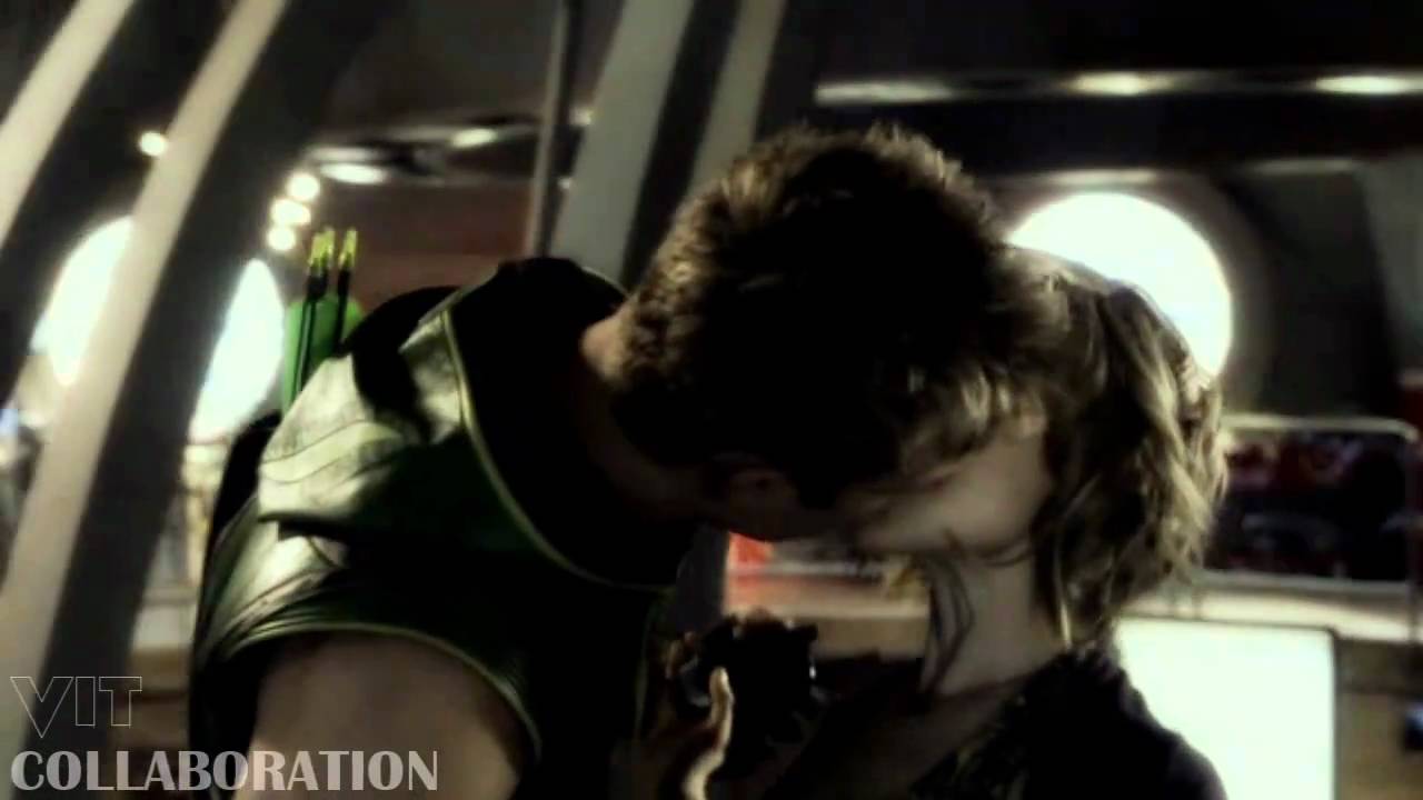 Smallville: Cast - Marchin' On [VIT Collaboration with jaderoyale!!!]
