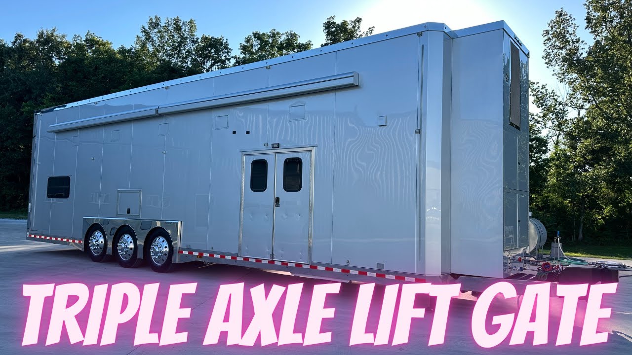 CUSTOM Drag Race Trailer, 2021 Pegasus 41' in box length