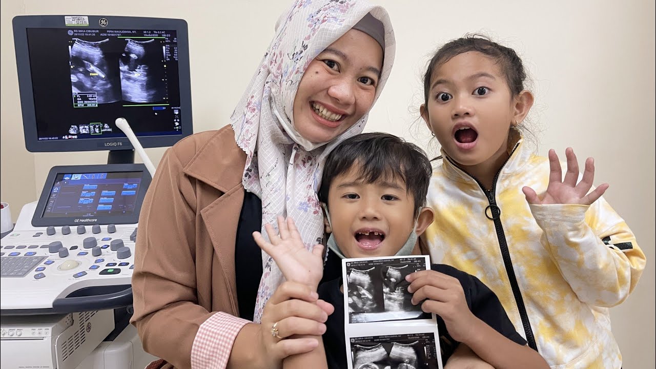 PERIKSA USG KE DOKTER 👶 DEDE BAYI CEWEK ATAU COWOK !? Salsa and family