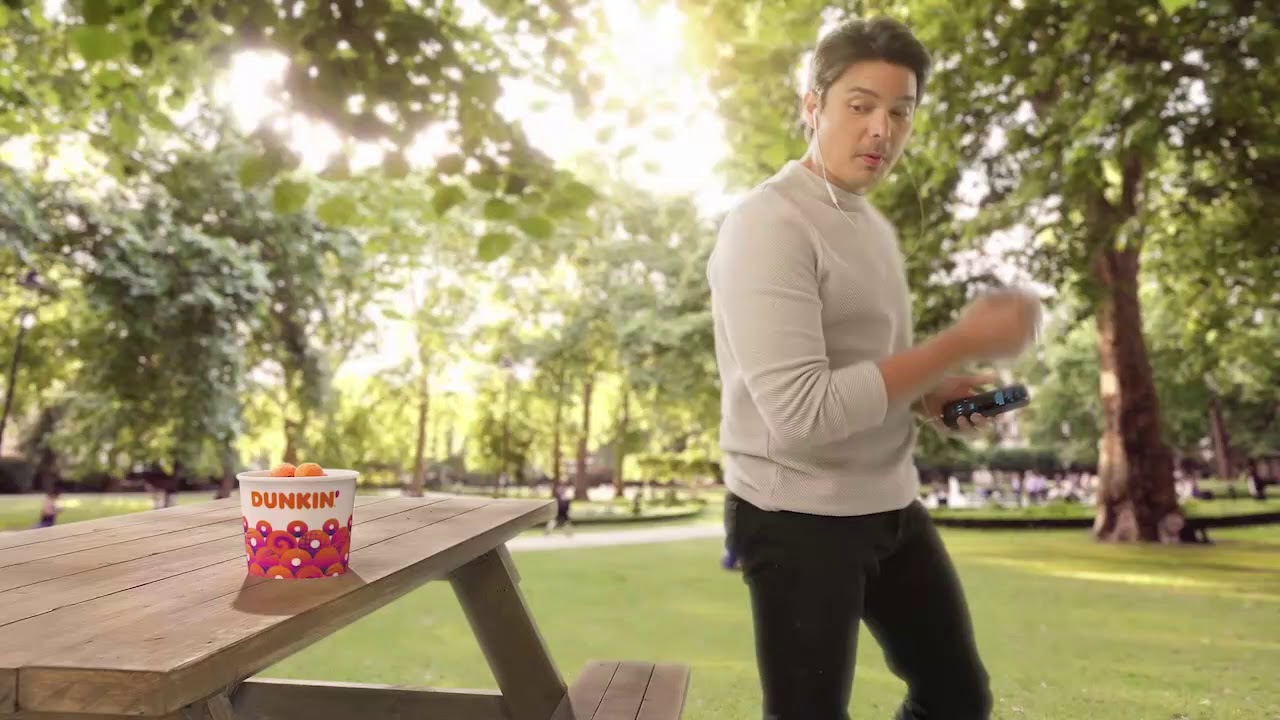 Dunkin' Donuts Butternut Bucket TVC