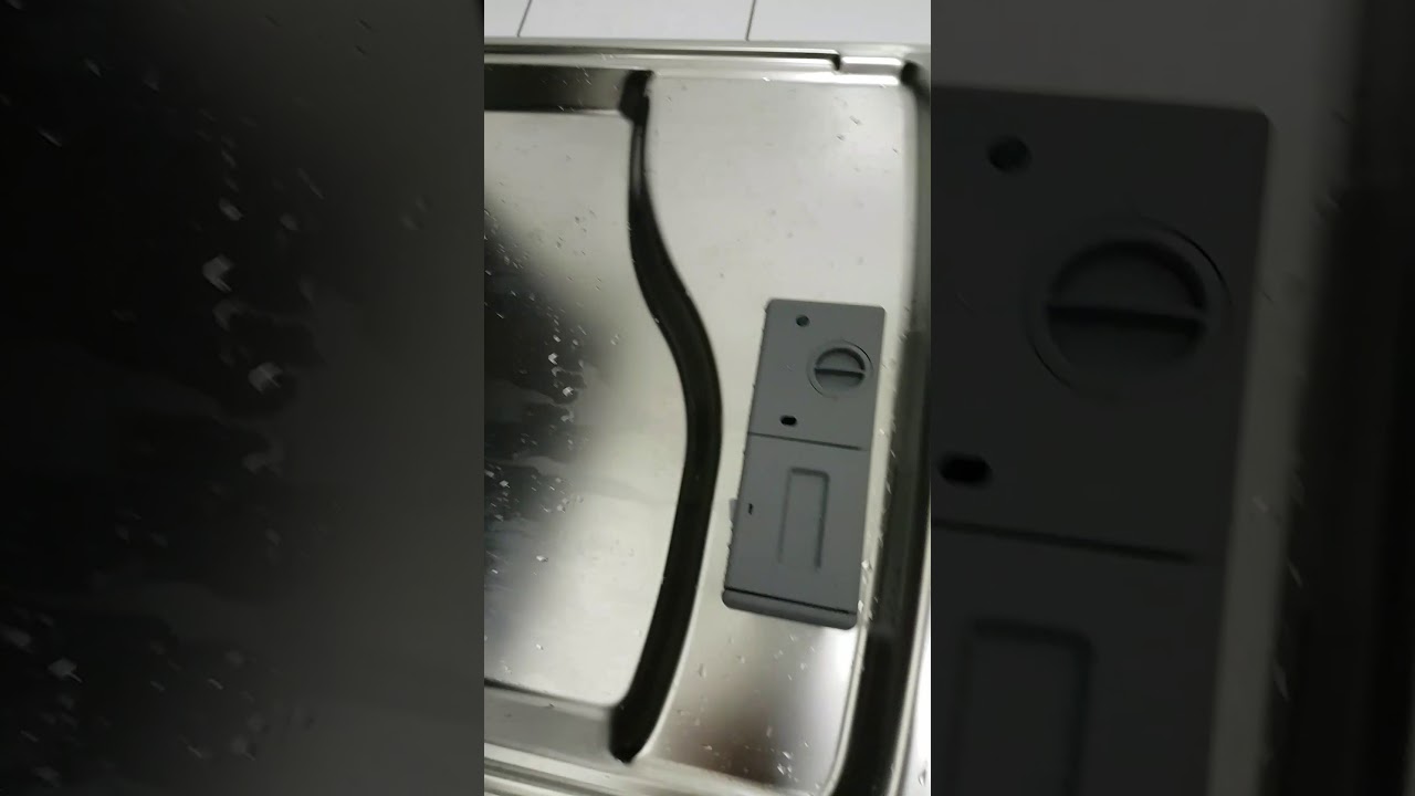 Lava louças: como abastecer o Dispenser de sabão I e II, bem como o líquido secante