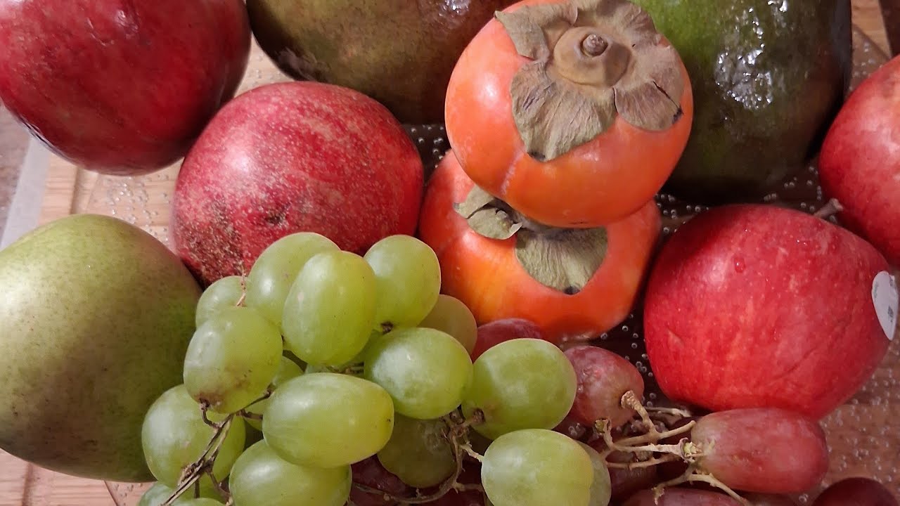 Friday FAVIOURT:Healthy fruits salad.