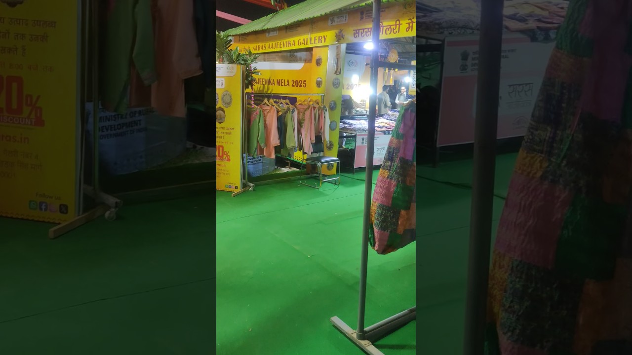 Saras Aajeevika Mela 2025 in Noida Haat #ytshorts #shorts #viralvideo #noidahaat