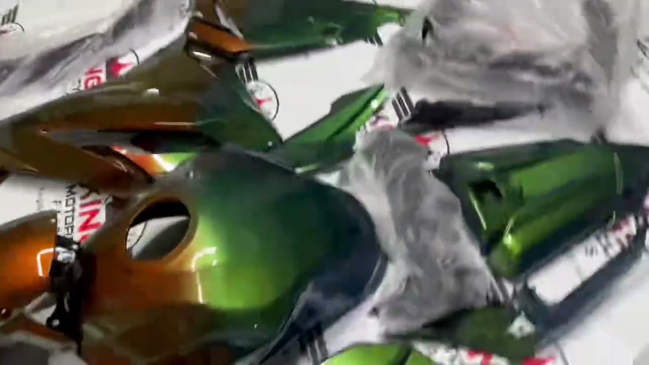 Honda CBR500R Fairings in Chameleon Orange, Green from Kings Motorcycle Fairings #motorcycle #rider