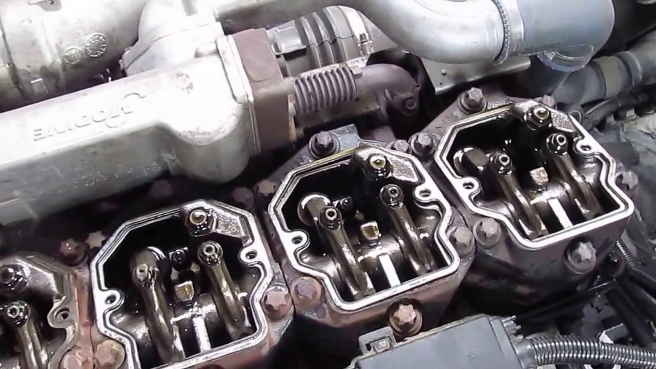 MAN D 2876 - engine running - part. 1