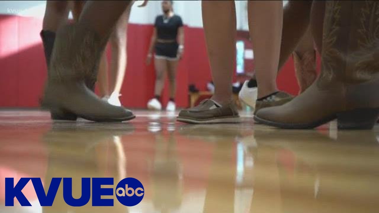 Behind the Poms: Manor High School | KVUE