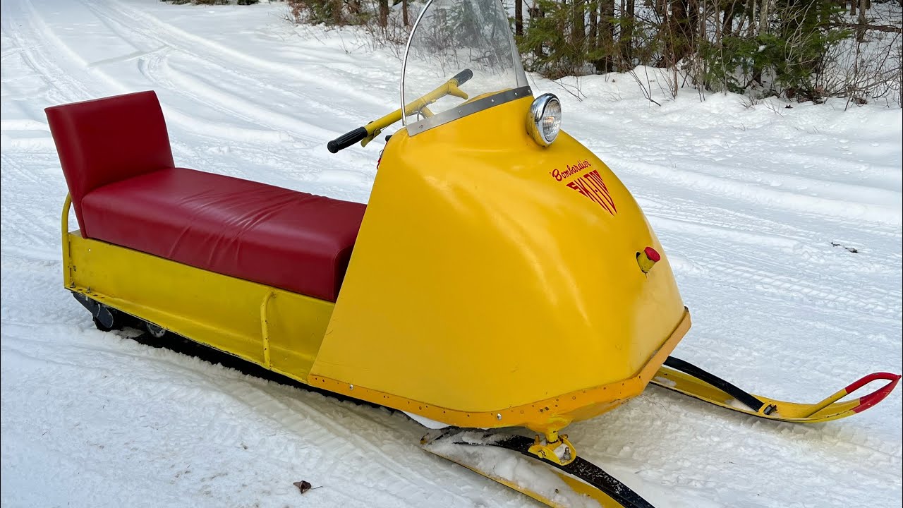 Scootart Skidoo Olympique 1963 Snowmobile ride Motoneige