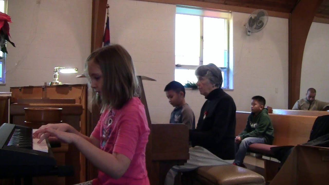 20151205 Sam Plays Piano at Ideal Park CRC