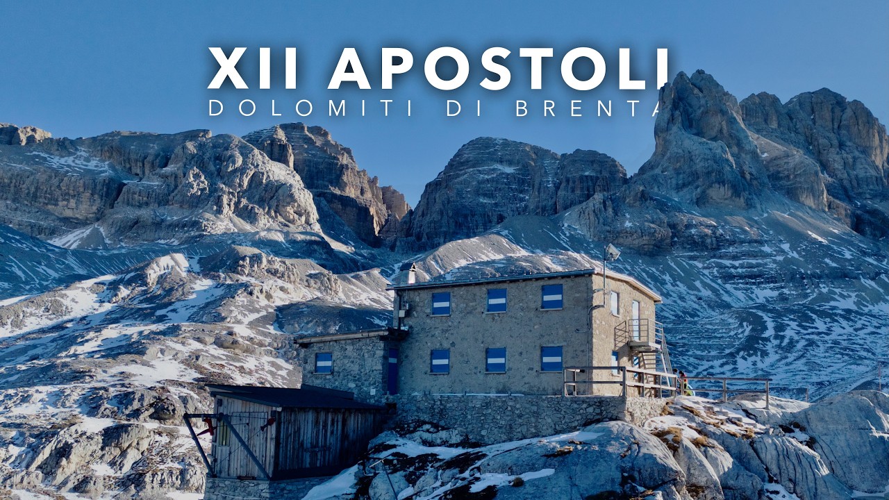 NOTTE NELL'INVERNALE DEL RIFUGIO XII APOSTOLI | ANELLO DALLA VAL D'AGOLA - DOLOMITI DI BRENTA [4K]