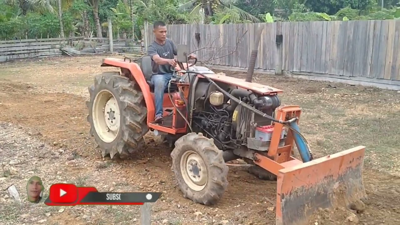 Traktor Kubota Mini Upgrade Dozer