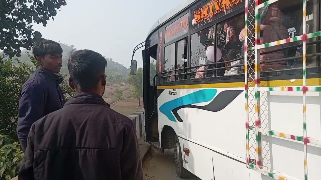 Aaj humlog picknik gye 😱.#subscribe#video #viral#picknick#headandneckanatomy #masti#friends#trending