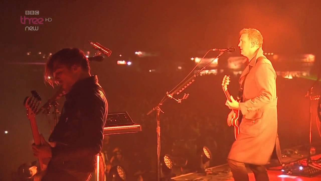 Queens of the Stone Age - No One Knows - Live Reading Festival 2014