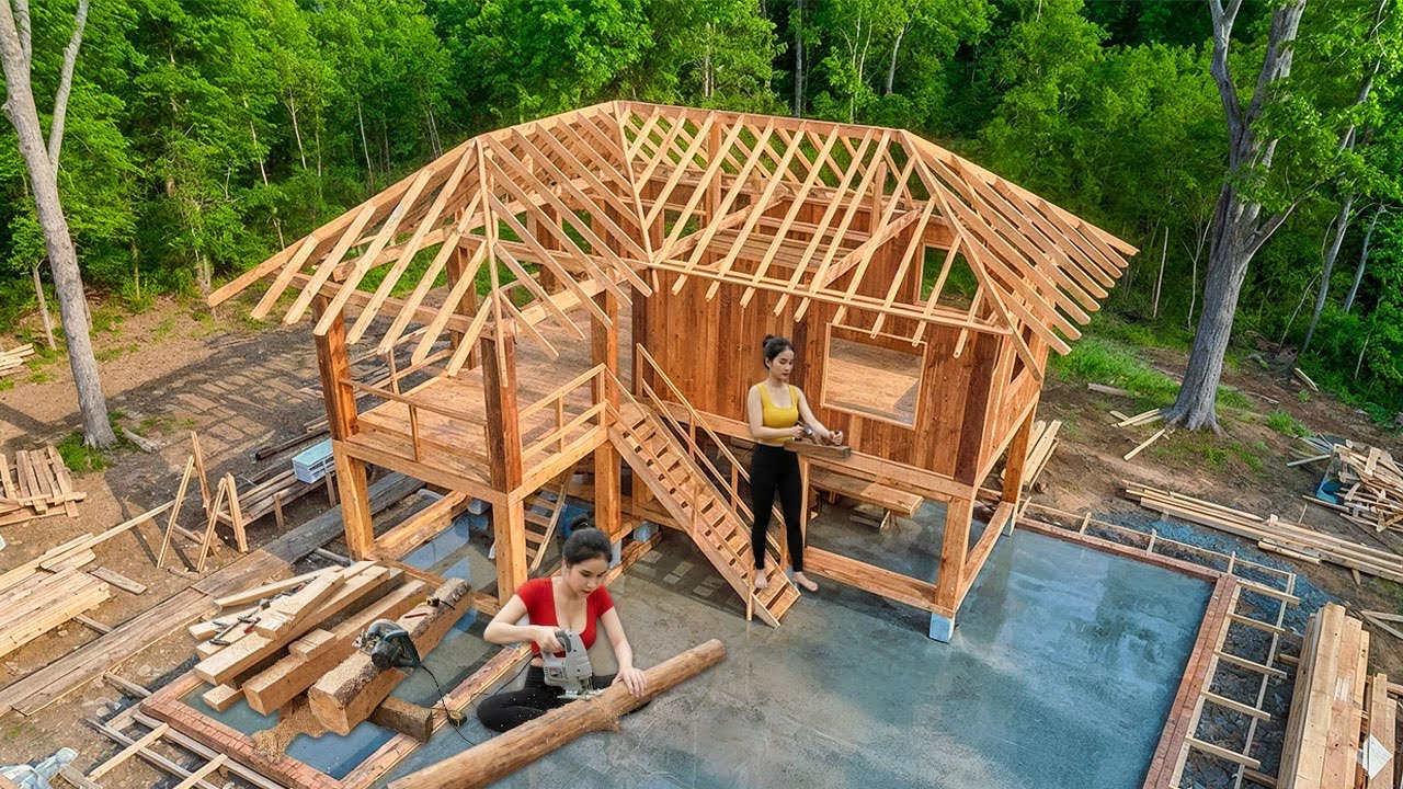 TIMELAPSE: A Talented Woman Builds and Installs the Structural Frame of Her Dream Home