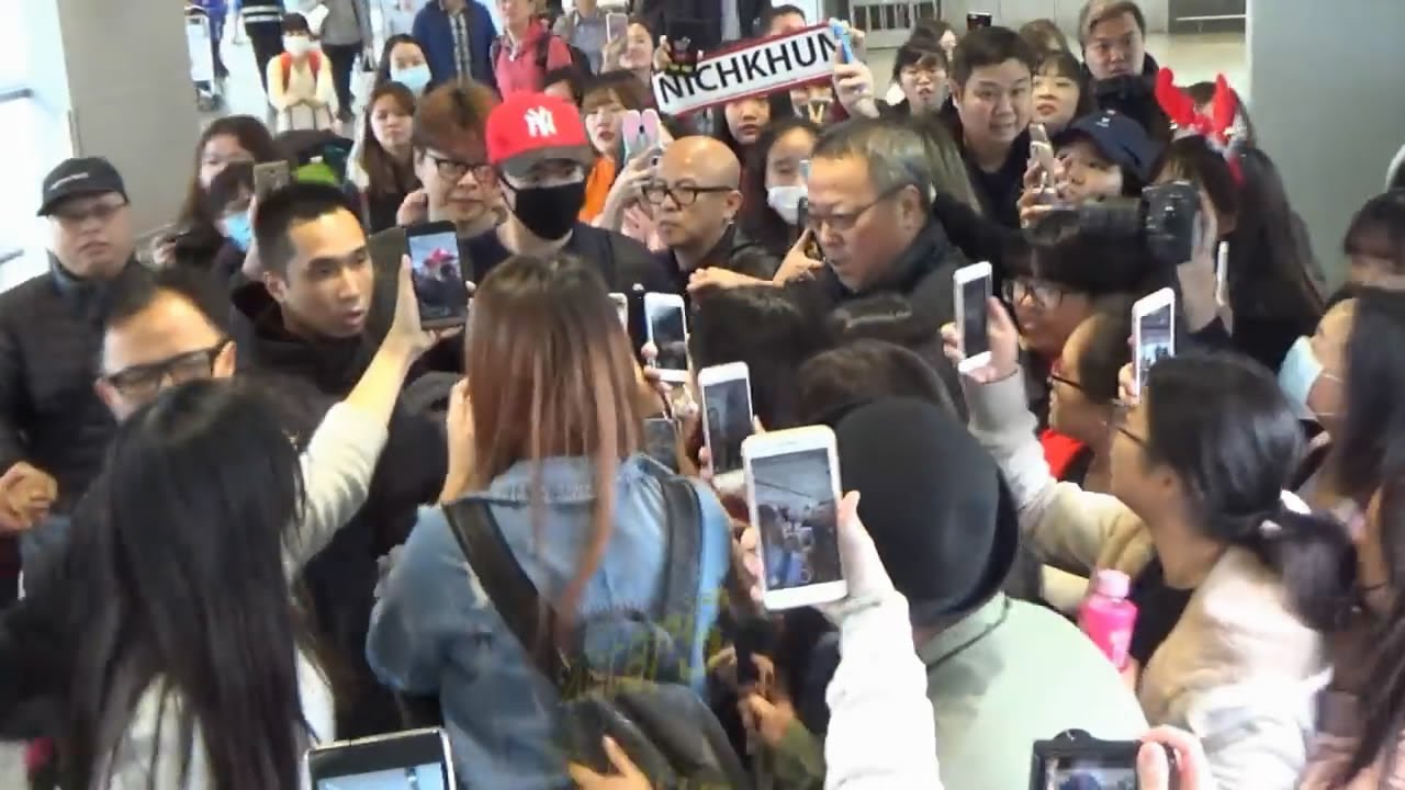 2PM - Nichkhun(닉쿤) Hong Kong Airport Arrival 20161224
