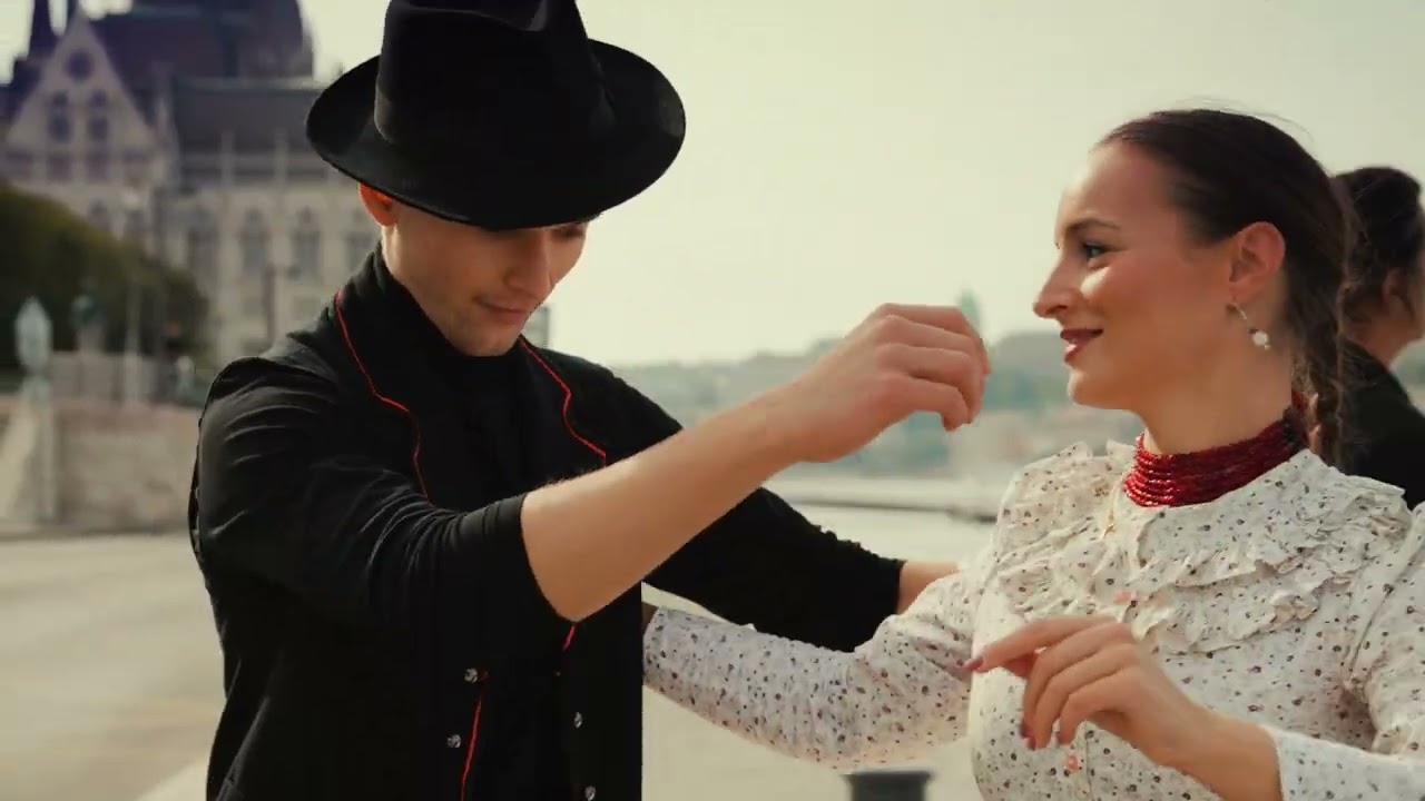 Voices of Budapest-Folklor Program