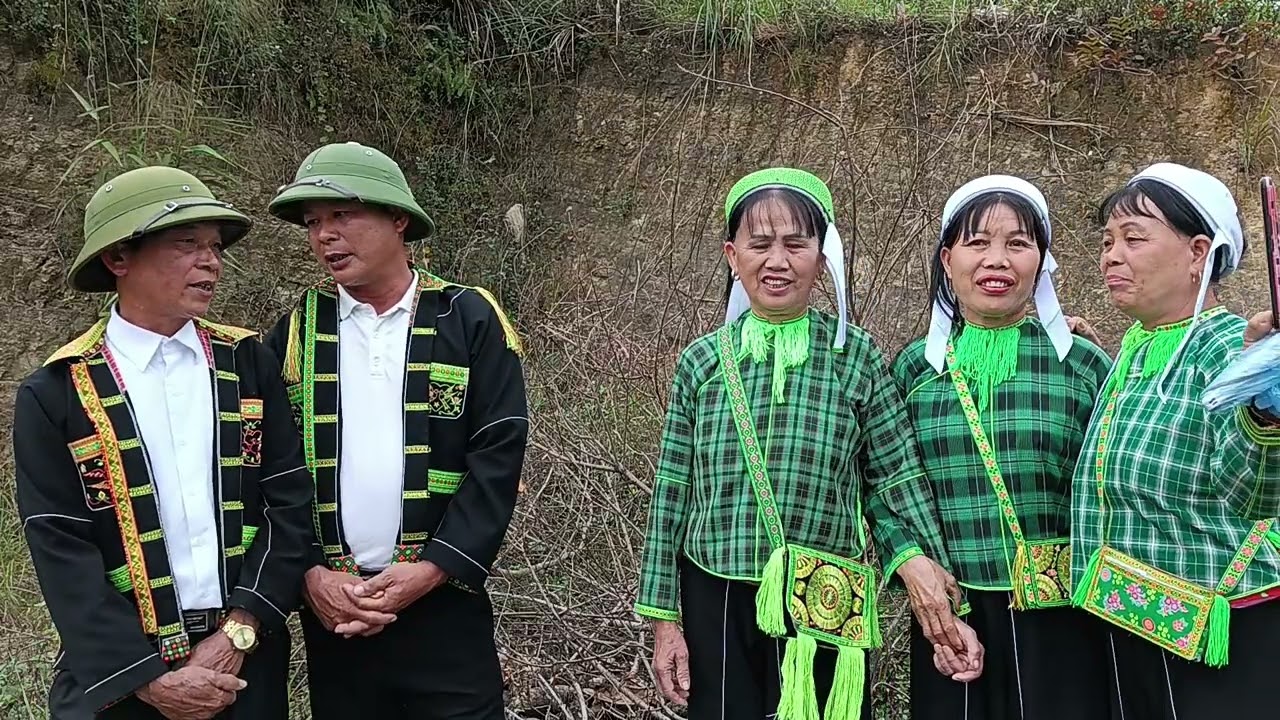 Giao lưu hát shi hội Hà càn 29 tháng giêng 