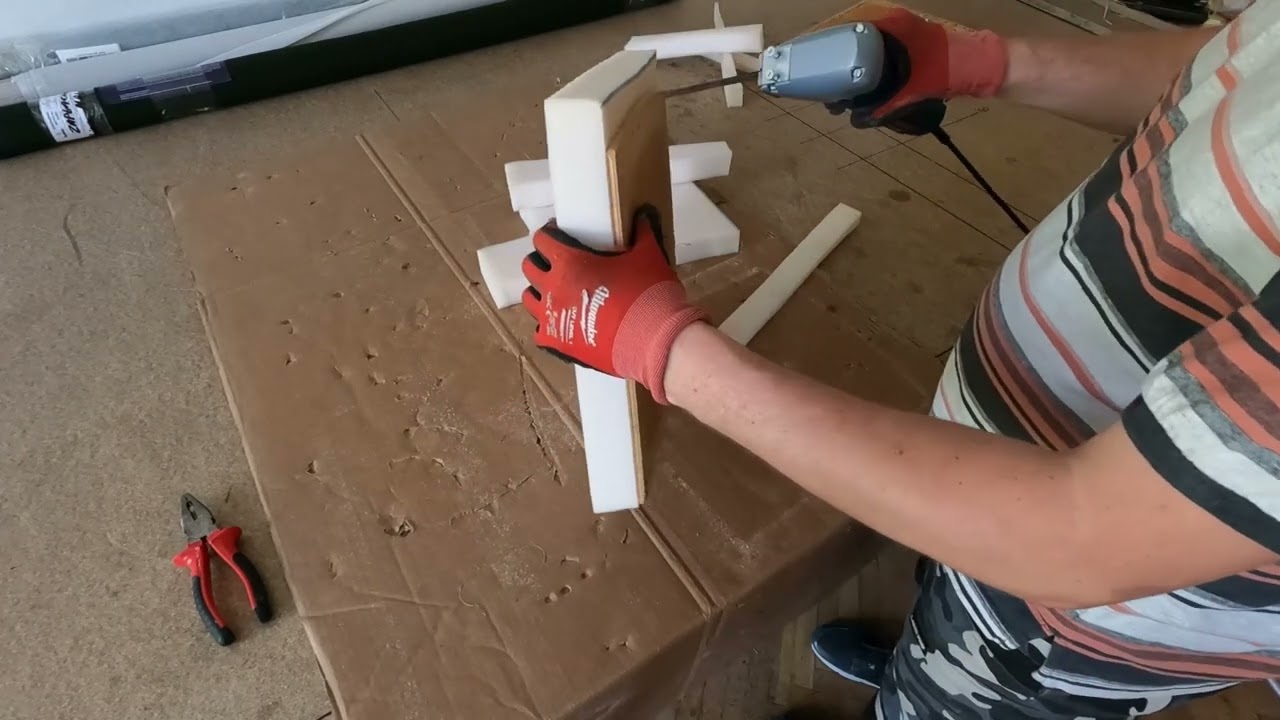 My first foam cut Bosch GSG 300