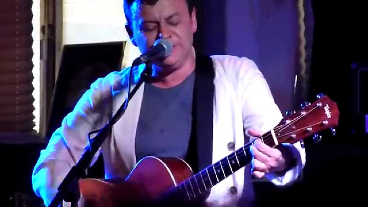 MANIC STREET PREACHERS 'BETWEEN THE CLOCK AND THE BED' @ ROUGH TRADE, LONDON 08.07.14