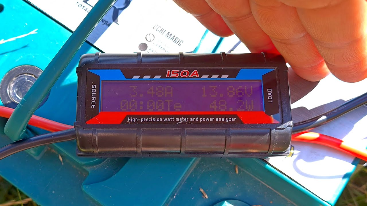 Power consumption measurement using a Watt meter (Car battery, 12V halogen Bulbs, Wire resistance)