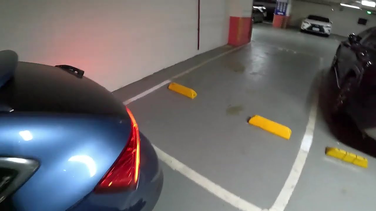 中和區國立臺灣圖書館 地下停車場－困難度：★