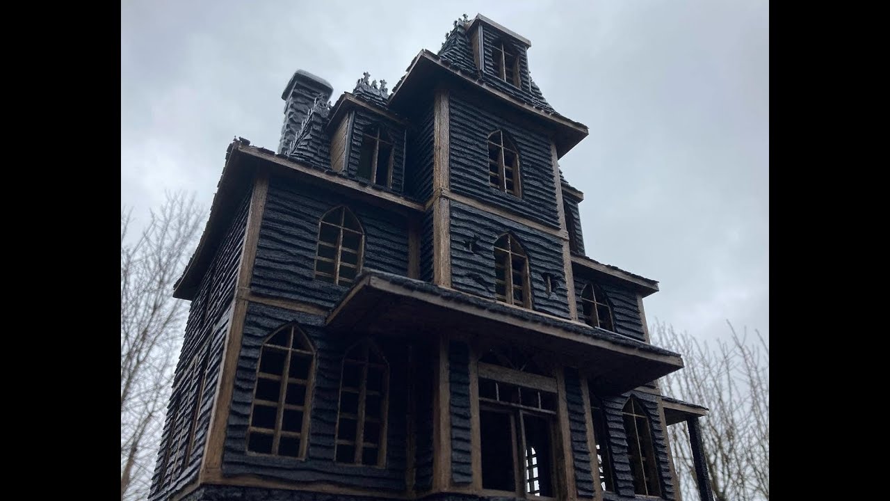 The Abandoned Mansion Part 1 - Miniature Crafting