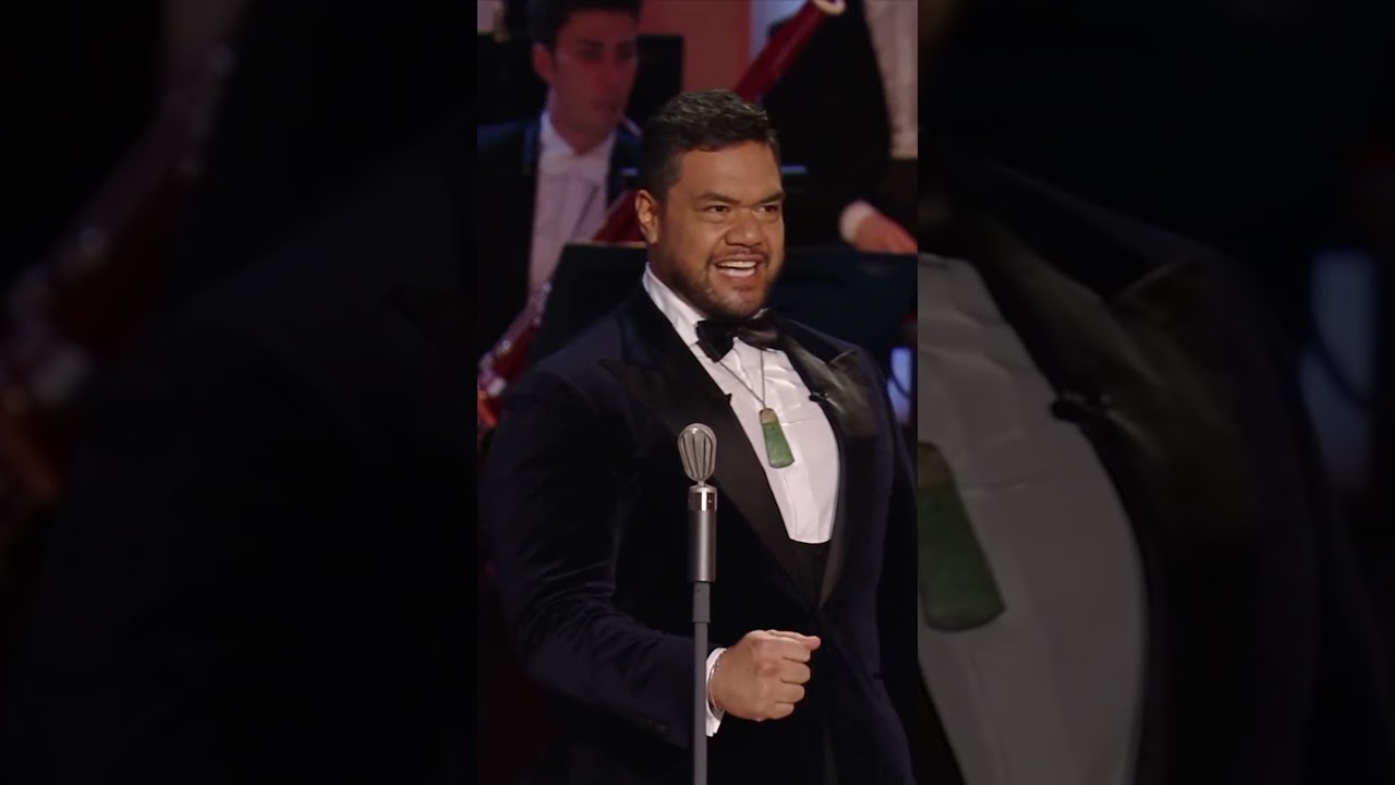 Dancing you into the week: Pene Pati sings Rossini&rsquo;s La Danza at the Opus Klassik awards!#PenePati
