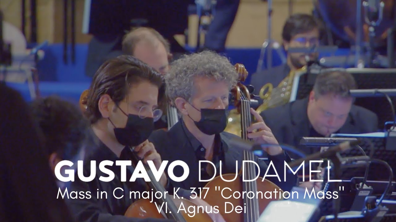 Gustavo Dudamel - Mozart: Coronation Mass - Mvmt VI (Mahler Chamber Orchestra)
