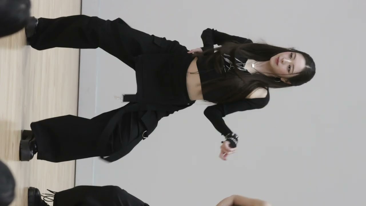 251122 있지(ITZY) 유나(YUNA) 