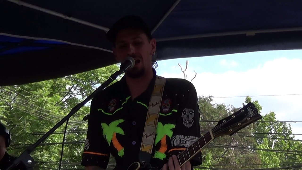 Anarkia tropikal - Bar uno a la calle, noviembre 2019