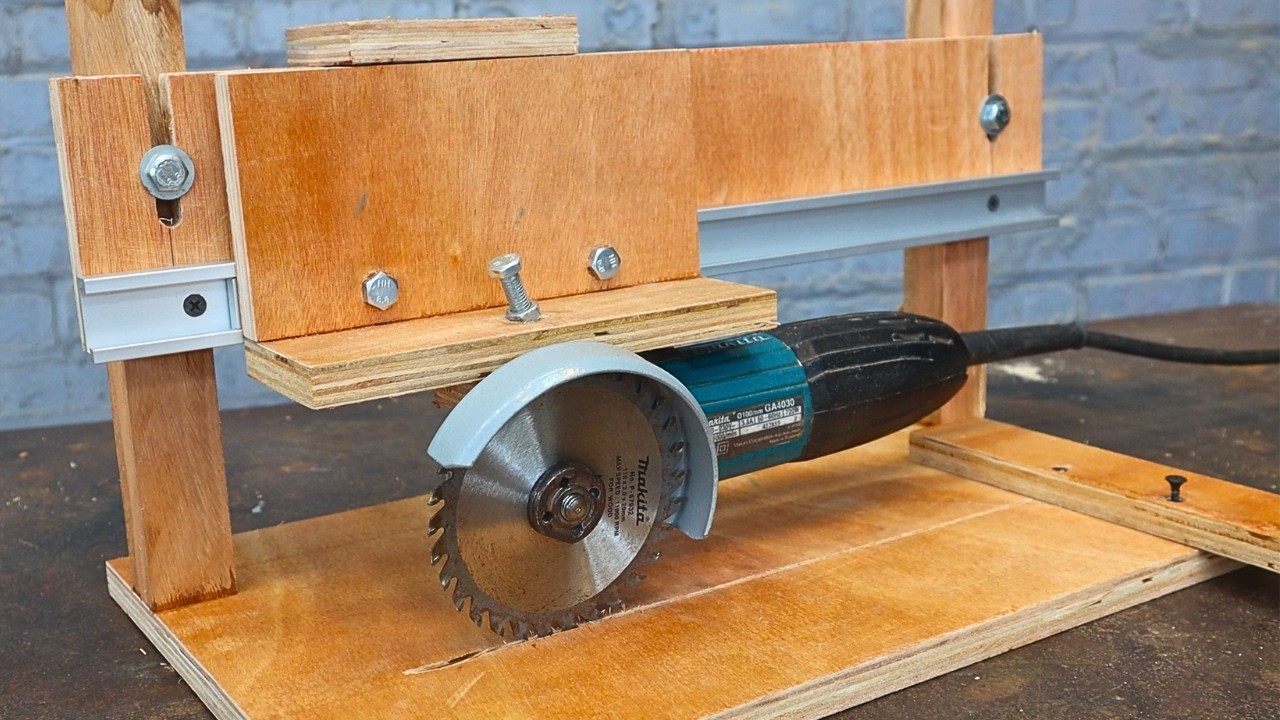 Simple sliding saw idea with a great angle grinder / Clever DIY woodworking tool.