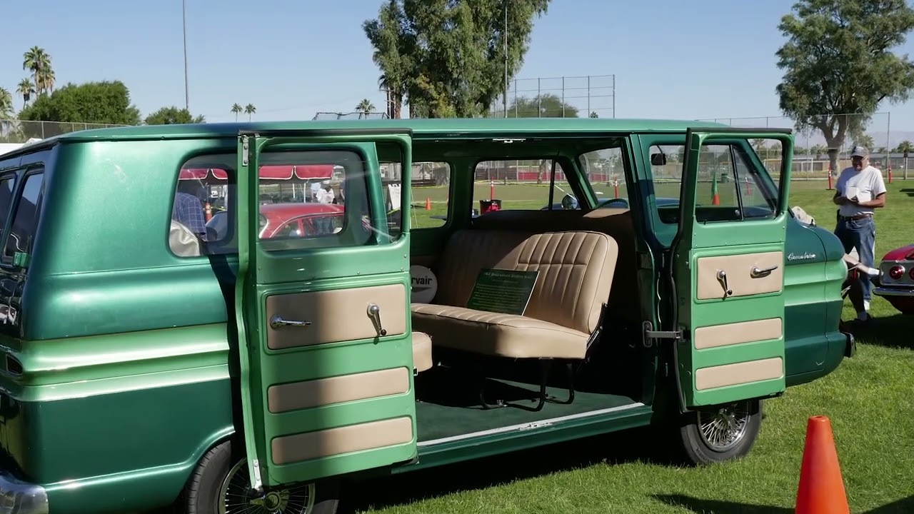 Car Chat - Palm Springs Corvairs at Car Show