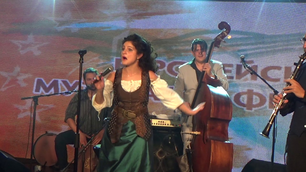 Barcelona Gipsy balKan Orchestra - 