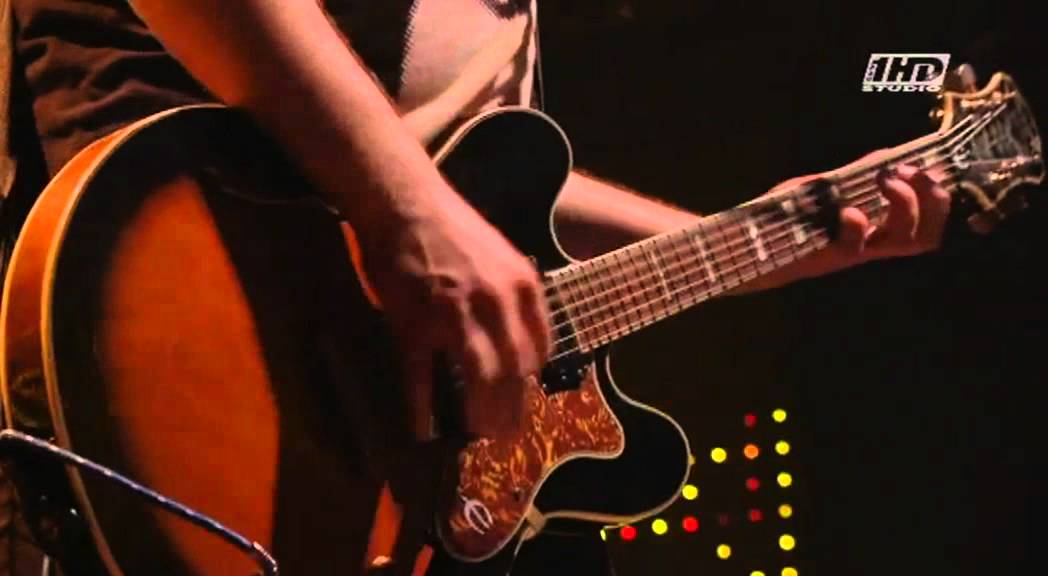 Dzelzs Vilks - Tev Oranzi Mati (Live)